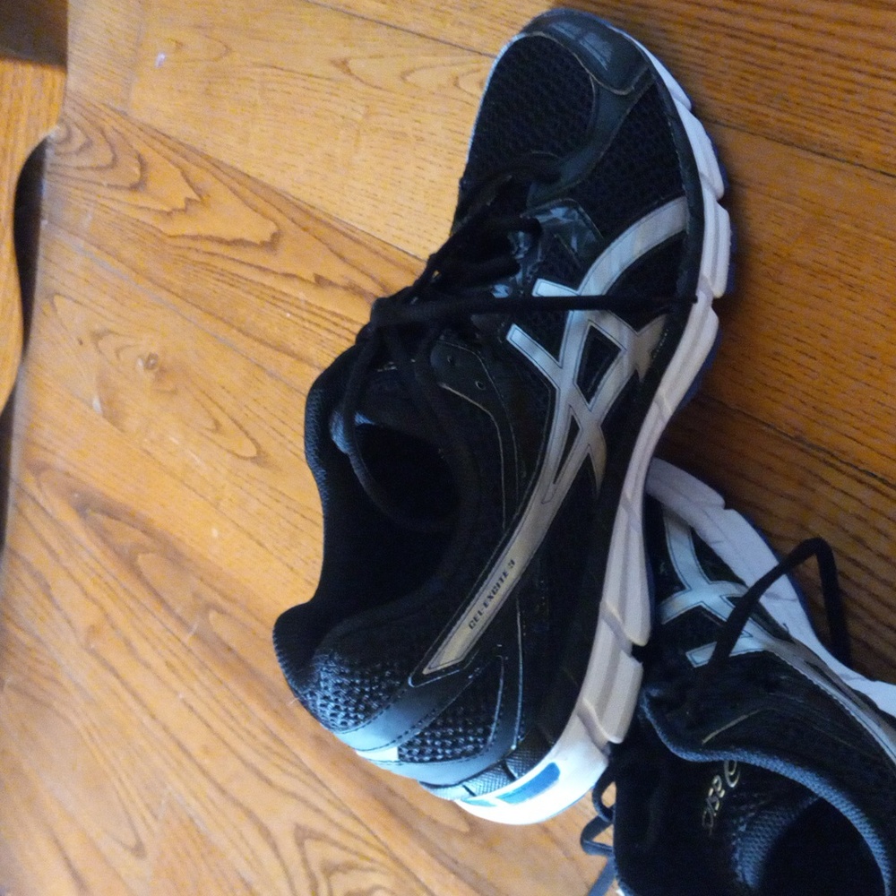 Mens shoes